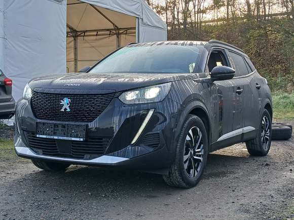 Náhled zpředu zleva