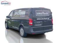 Pogled od pozadi levo