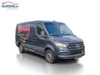 Pogled od napred  desno