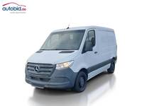 Pogled od napred levo