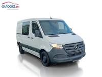 Pogled od napred  desno