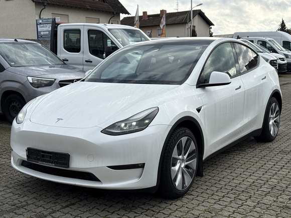 Náhled zpředu zleva