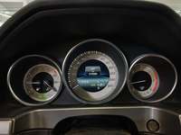 Pohled na přístrojovou desku