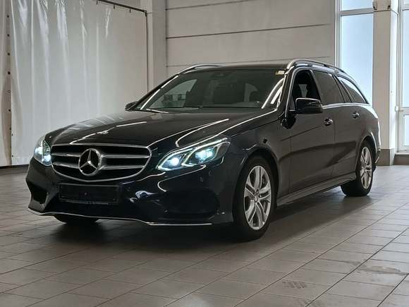 Náhled zpředu zleva