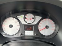 Pohled na přístrojovou desku