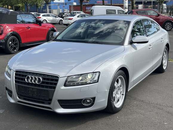 Náhled zpředu zleva