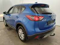 Vue de l’arrière gauche