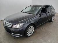 Vue de l’avant gauche