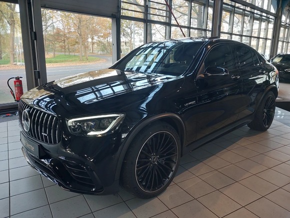 Вид спереди слева