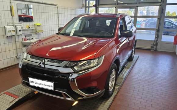 Náhled zpředu zleva