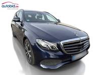 Náhled zpředu zprava