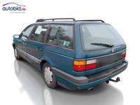 Вид сзади слева