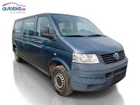 Pogled sprijeda desno