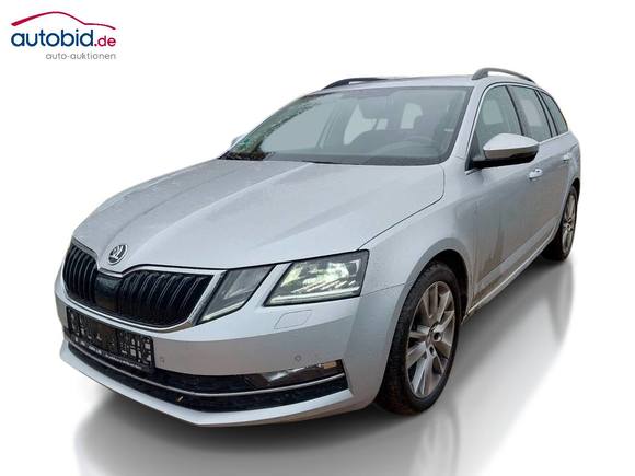 Skats no kreisās puses priekšā