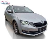 Pogled sprijeda desno