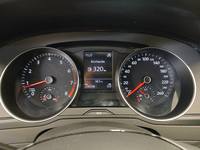 Pohled na přístrojovou desku