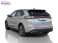 Vaade tagant vasakult