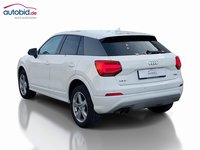 Vaade tagant vasakult