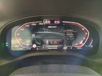 Pohled na přístrojovou desku