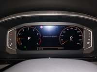 Pohled na přístrojovou desku