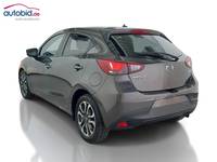 Pogled od pozadi levo