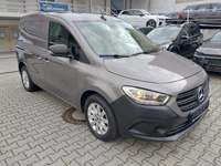 Vue de l’avant droit