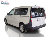 Pogled od pozadi levo