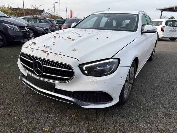 Náhled zpředu zleva