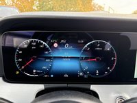 Pohled na přístrojovou desku