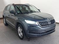 Pogled od napred  desno