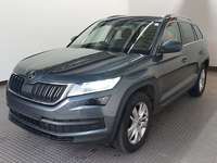 Pogled od napred levo