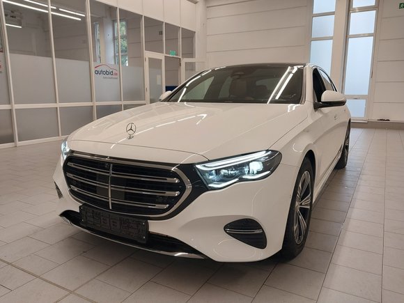 Náhled zpředu zleva