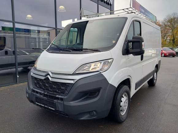 Widok z przodu po stronie lewej