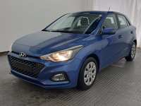 Pogled od napred levo