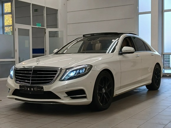 Náhled zpředu zleva