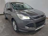 Skats no labās puses priekšā