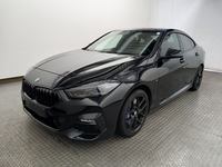 Pogled od napred levo