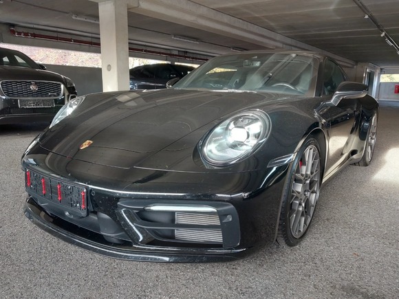 Widok z przodu po stronie lewej