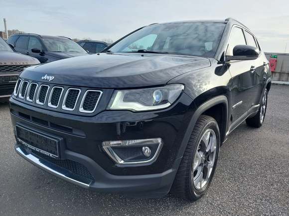 Widok z przodu po stronie lewej