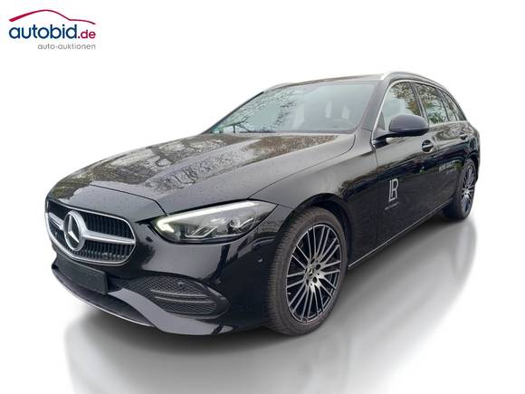 Pogled od napred levo