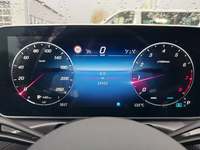 Pogled na kombinovani instrument