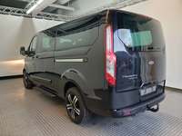 Pogled od pozadi levo