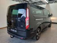 Pogled od pozadi desno