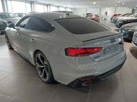 Widok z tyłu po stronie lewej