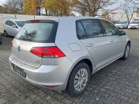 Widok z tyłu po stronie prawej