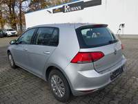 Widok z tyłu po stronie lewej