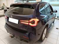 Skats no labās puses aizmugurē