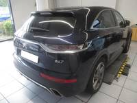 Skats no labās puses aizmugurē