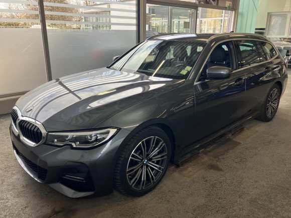 Вид спереди слева