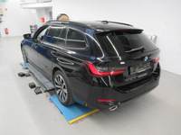 Vista traseira esquerda